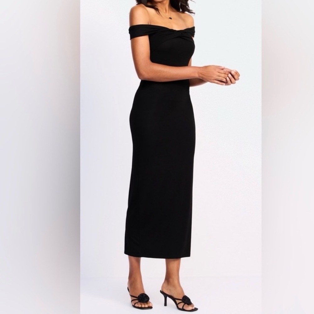 Few Moda Binx Off the Shoulder Black Dress - Picture 4 of 8